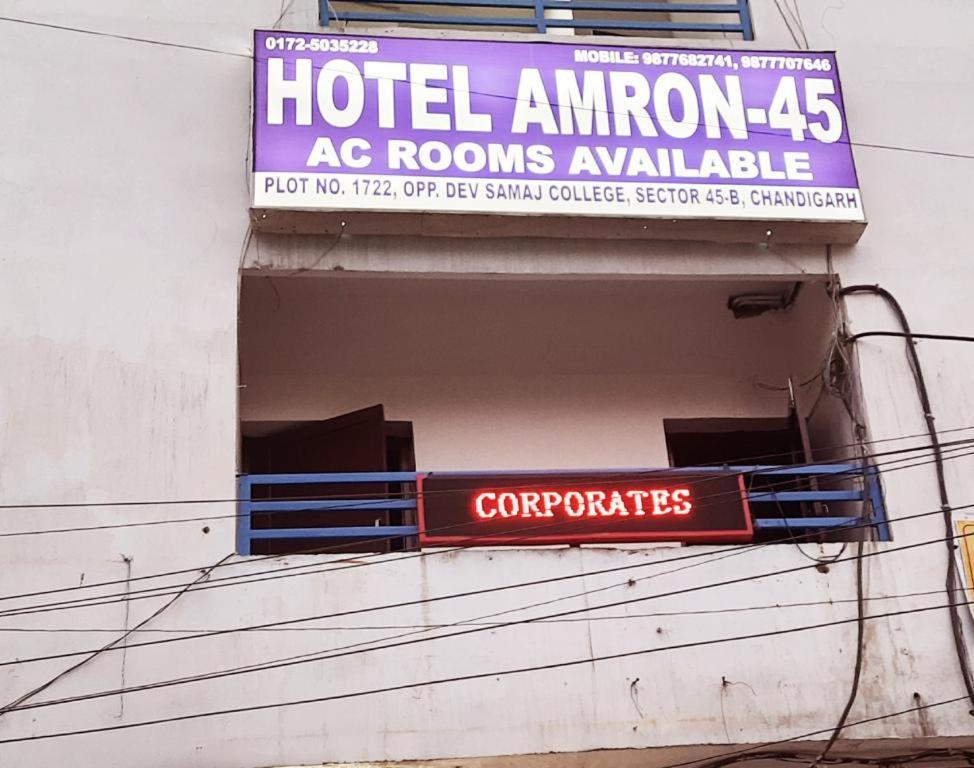 Hotel Amron45 Chandīgarh Exterior foto