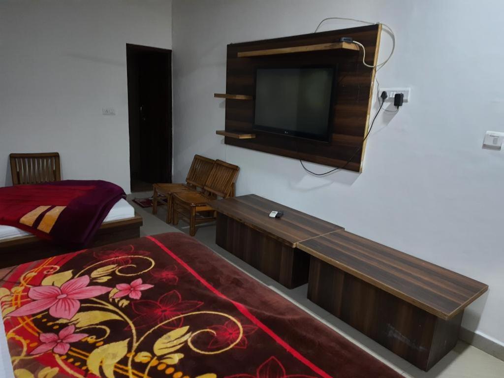 Hotel Amron45 Chandīgarh Exterior foto