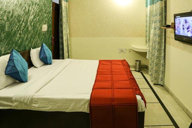 Hotel Amron45 Chandīgarh Exterior foto