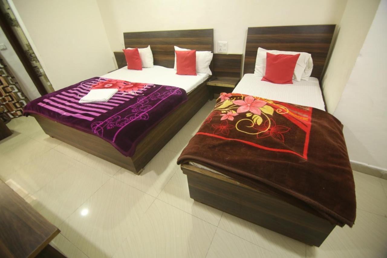 Hotel Amron45 Chandīgarh Exterior foto