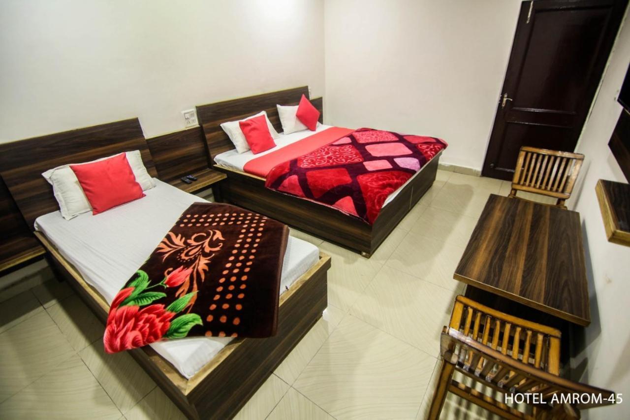Hotel Amron45 Chandīgarh Exterior foto