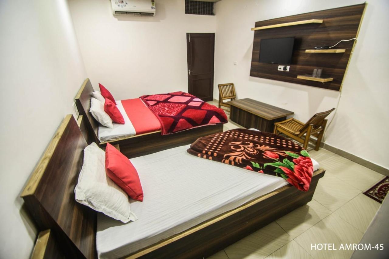 Hotel Amron45 Chandīgarh Exterior foto