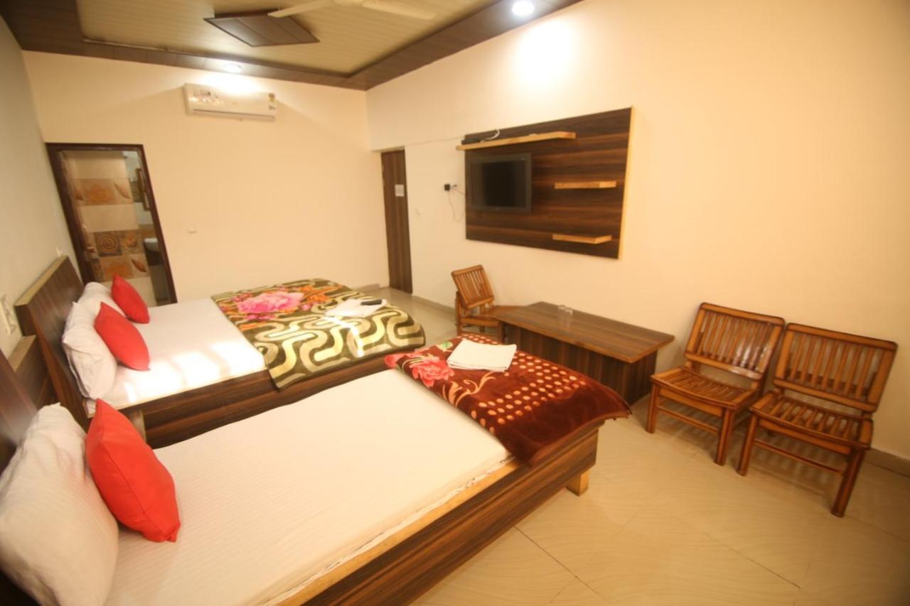 Hotel Amron45 Chandīgarh Exterior foto
